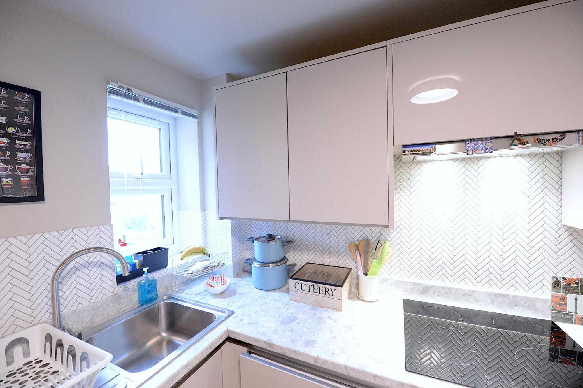 2 Bedroom Flat In Wood Green Piccadilly Line Londra Esterno foto